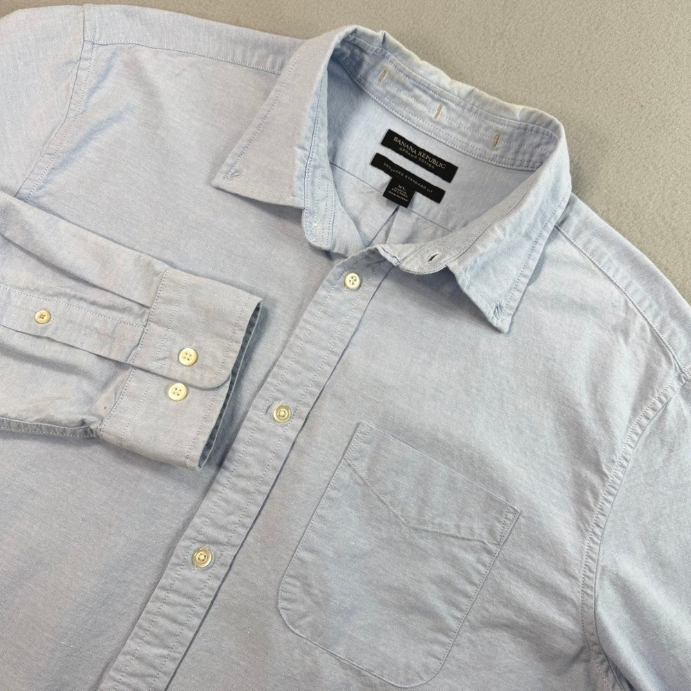 Banana Republic Oxford Shirt Mens XL Blue Untucked Organic Cotton LS